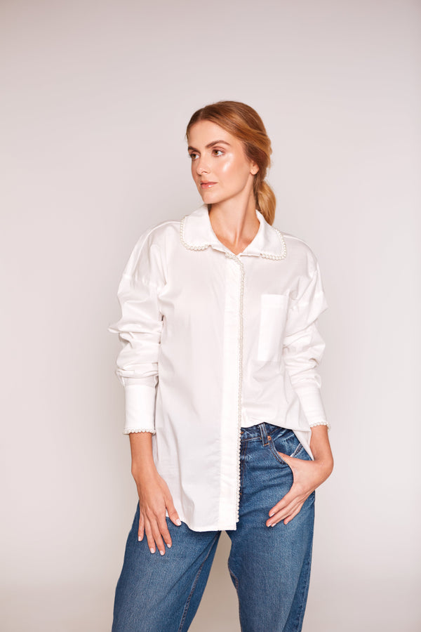 Camisa oversized blanca en algodón con detalles Perla