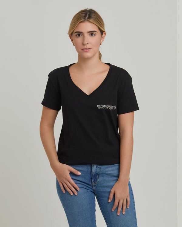 CAMISETA UNIQUE BLACK