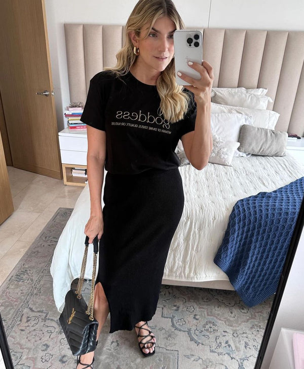 GODDESS - CAMISETA NEGRA MUJER
